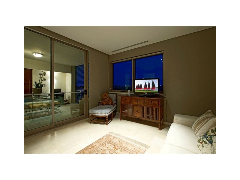 16/21 Ocean Drive, North Coogee WA 6163