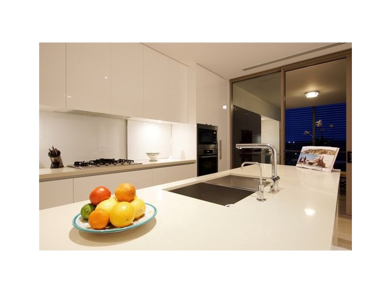 16/21 Ocean Drive, North Coogee WA 6163