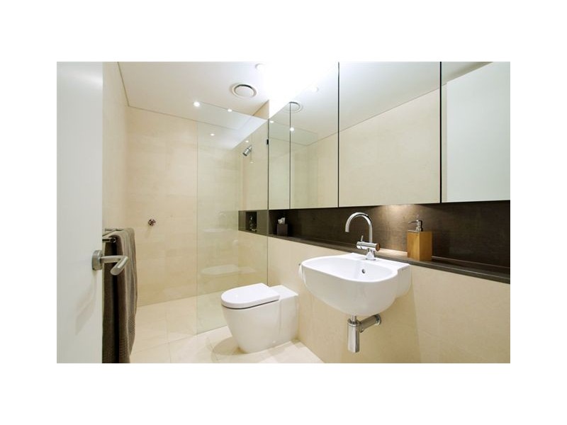 16/21 Ocean Drive, North Coogee WA 6163