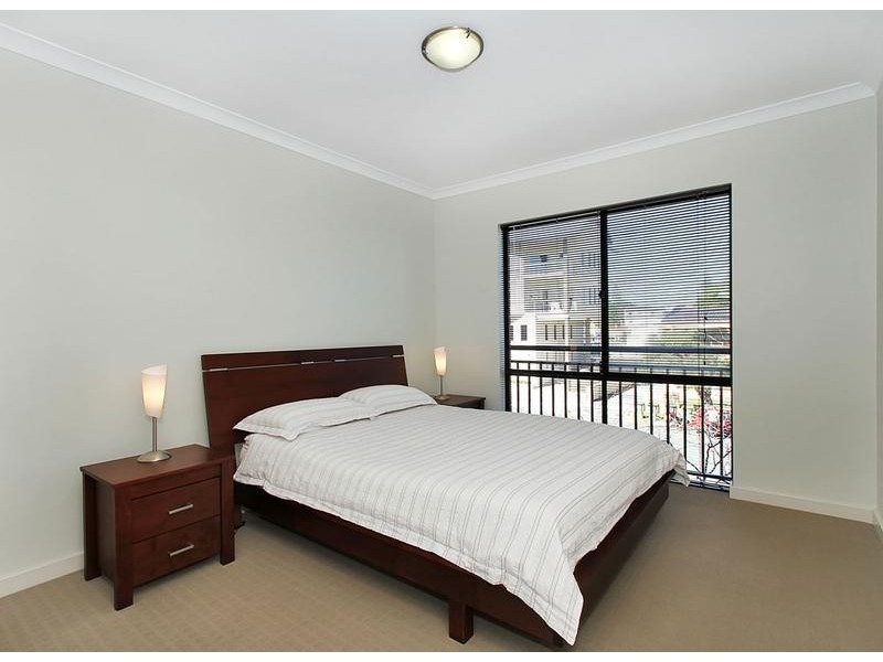 4/23 Hardy Street, South Perth WA 6151