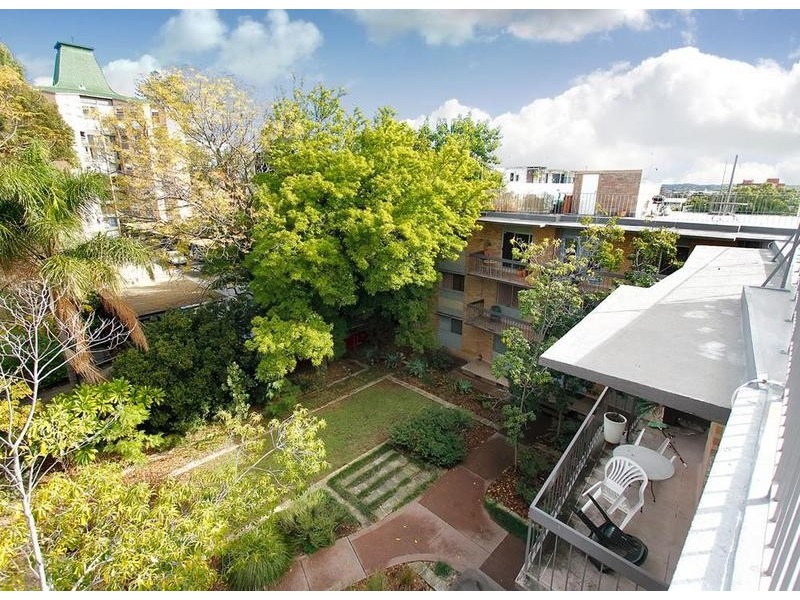 15/11 Outram Street, West Perth WA 6005