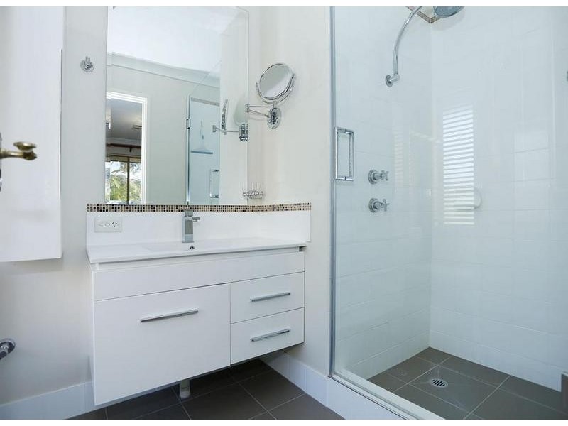 15 Springwood Way, Woodvale WA 6026