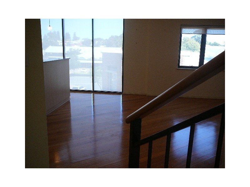 5/2 Agnew Way, Subiaco WA 6008