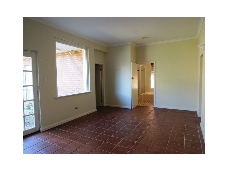 83 Lake Monger Drive, Wembley WA 6014