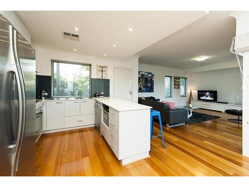 1/62 Salvado Road, Wembley WA 6014