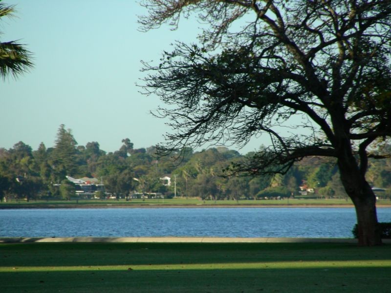 9/126 Terrace Road, Perth WA 6000