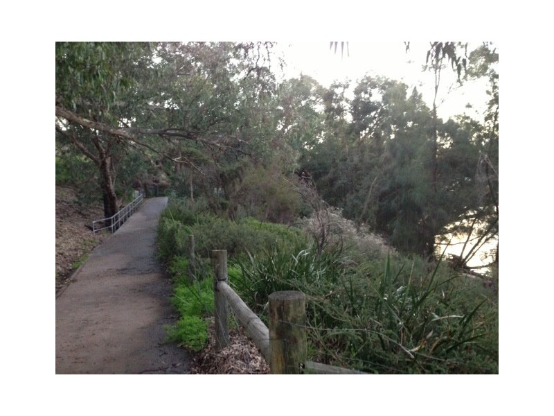 8/58 Nannine Place, Rivervale WA 6103