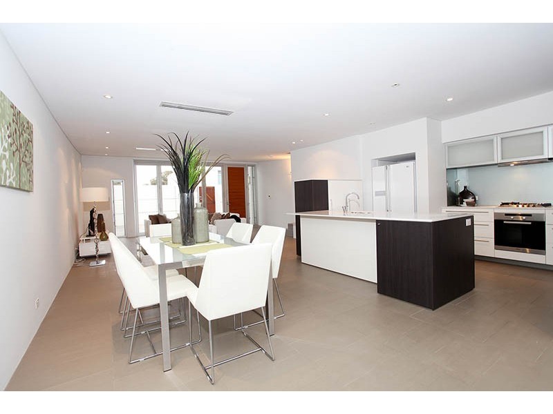 9/183 Roberts Road, Subiaco WA 6008