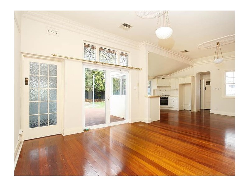 156 Melville Parade, Como WA 6152