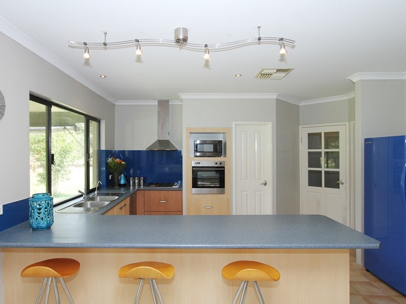 131 Comic Court Circuit, Darling Downs WA 6122