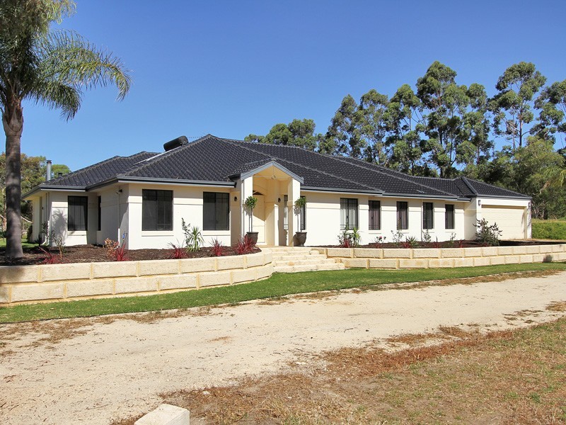 131 Comic Court Circuit, Darling Downs WA 6122