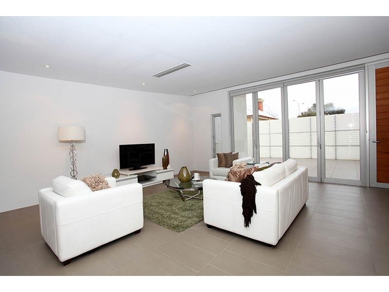 8/183 Roberts Road, Subiaco WA 6008