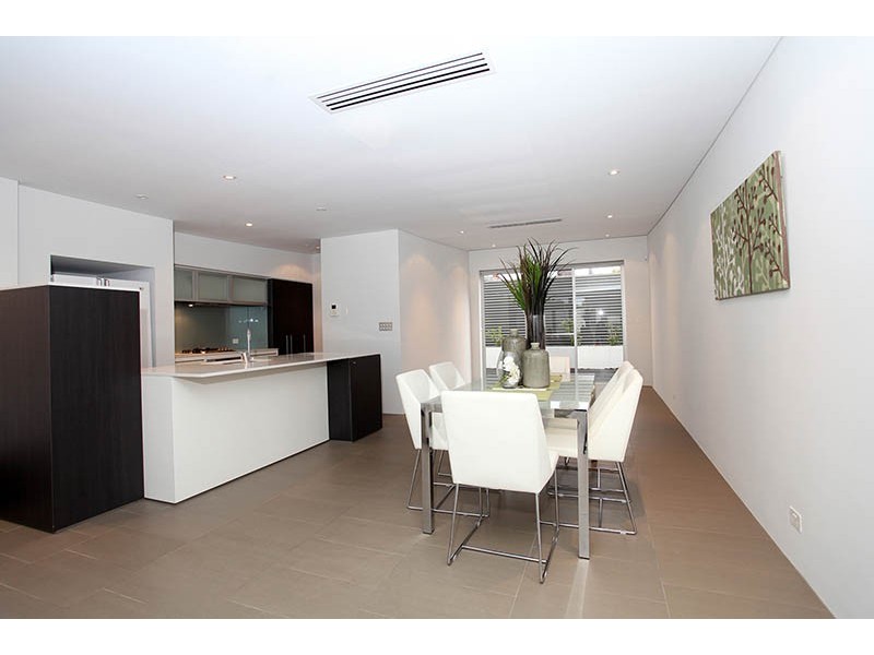 8/183 Roberts Road, Subiaco WA 6008