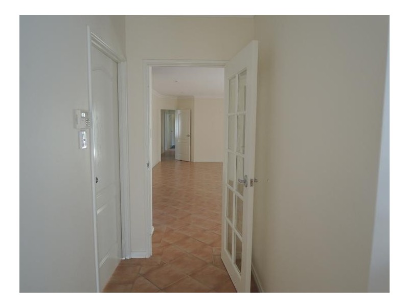 16 Santarosa Way, Stirling WA 6021