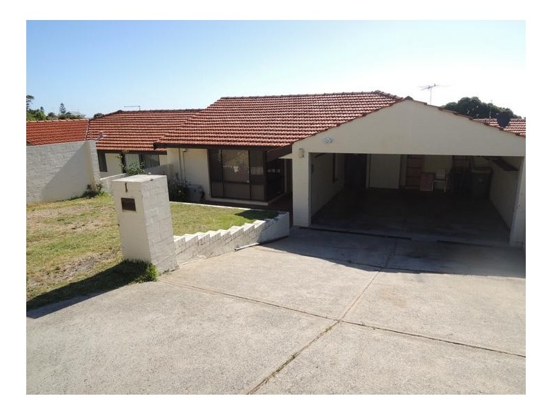 1 Dilkara Way, City Beach WA 6015