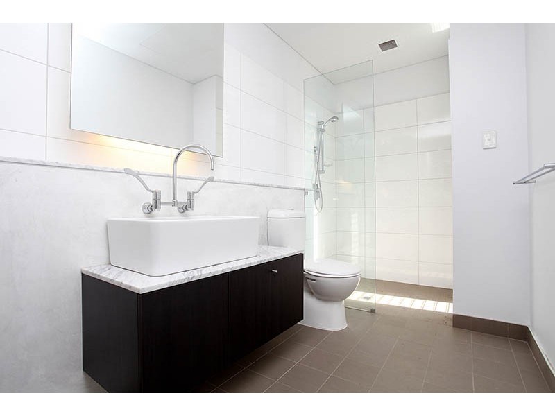 2/183 Roberts Road, Subiaco WA 6008