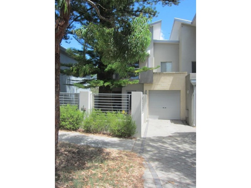 4/7 Keightly Road, Shenton Park WA 6008