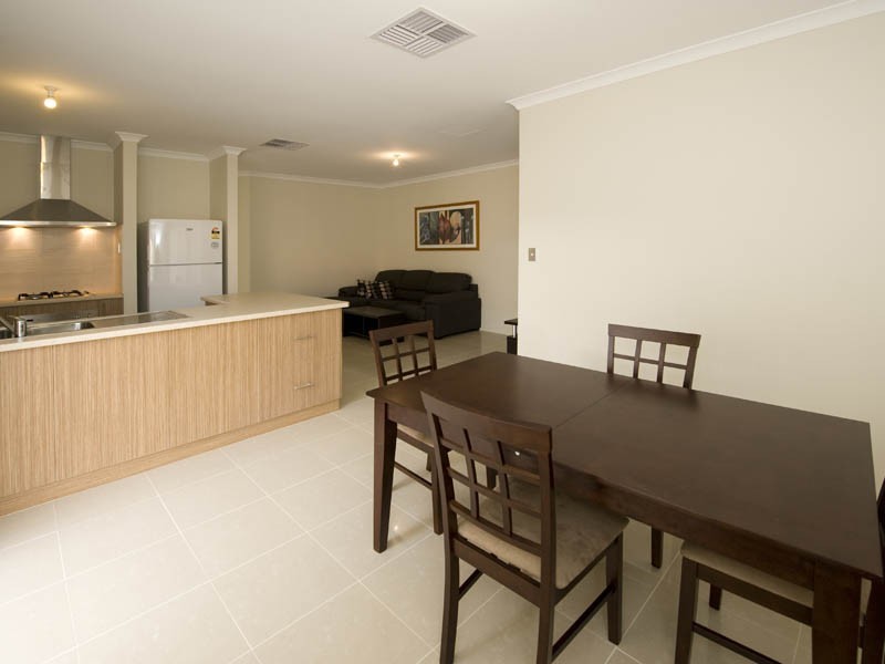 2/22 Behan Street, Bentley WA 6102