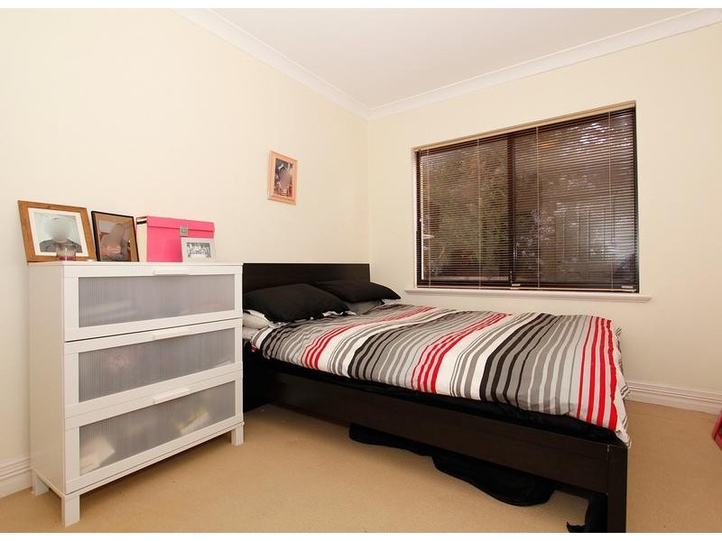 3 Knave Lane, Doubleview WA 6018