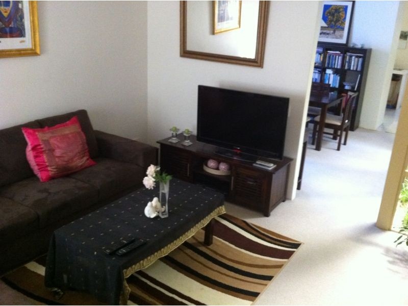 7 White Place, Subiaco WA 6008
