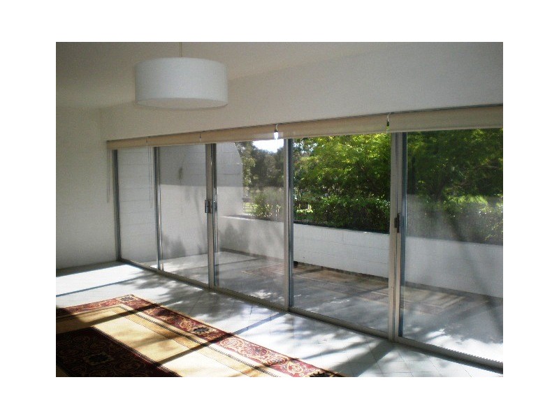 5 Evans Street, Shenton Park WA 6008