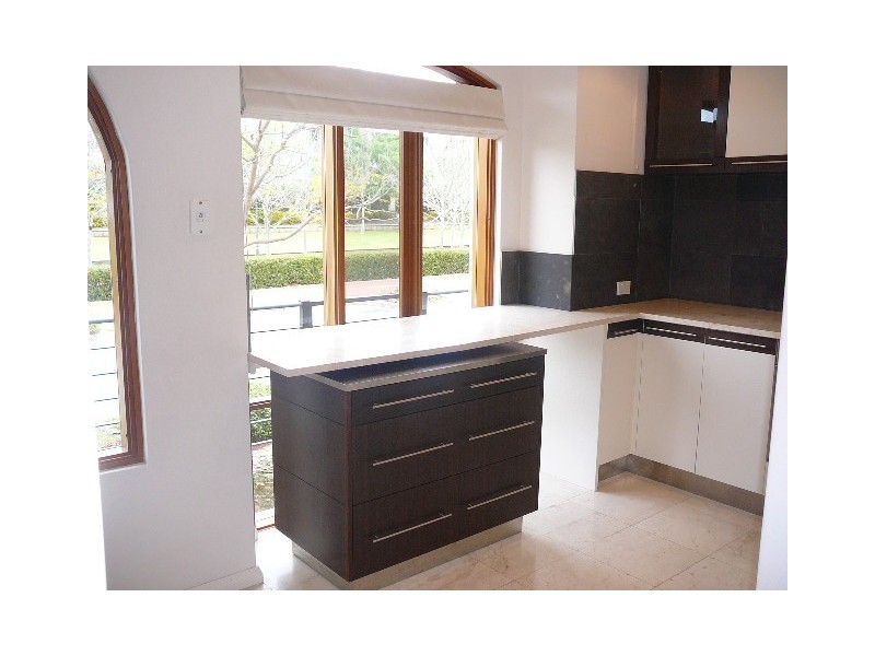 14 Mere View Way, Subiaco WA 6008