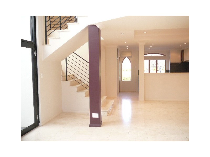 14 Mere View Way, Subiaco WA 6008