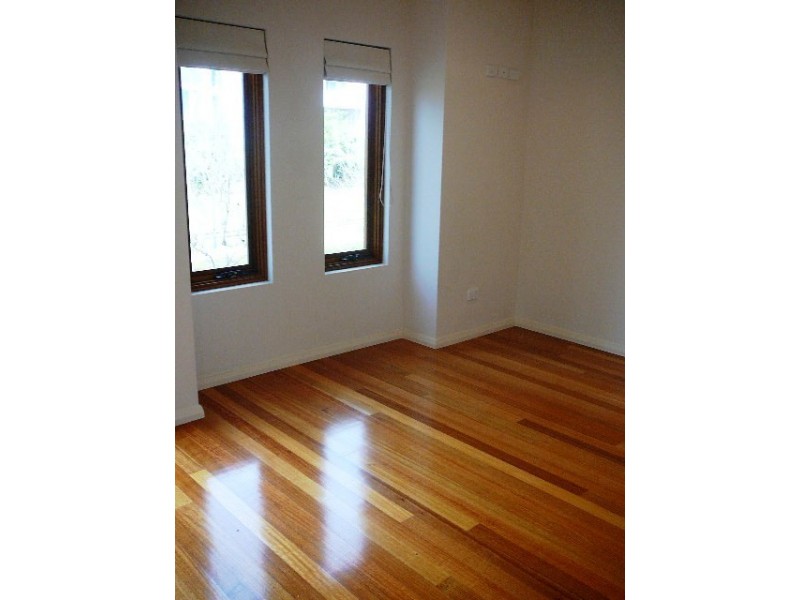 14 Mere View Way, Subiaco WA 6008