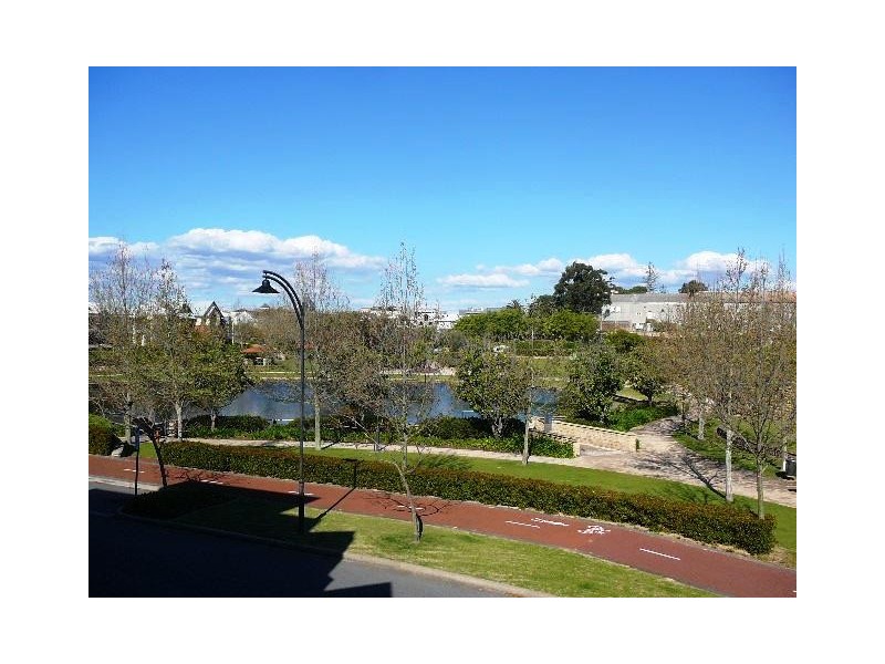 14 Mere View Way, Subiaco WA 6008