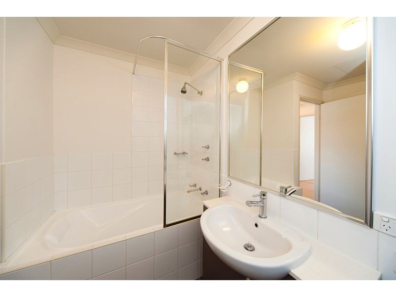 2/360 Cambridge Street, Wembley WA 6014