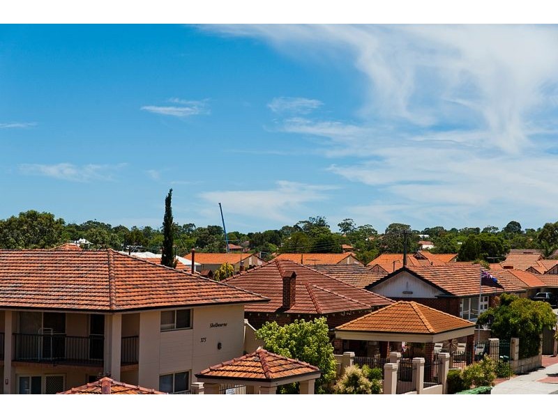 2/360 Cambridge Street, Wembley WA 6014