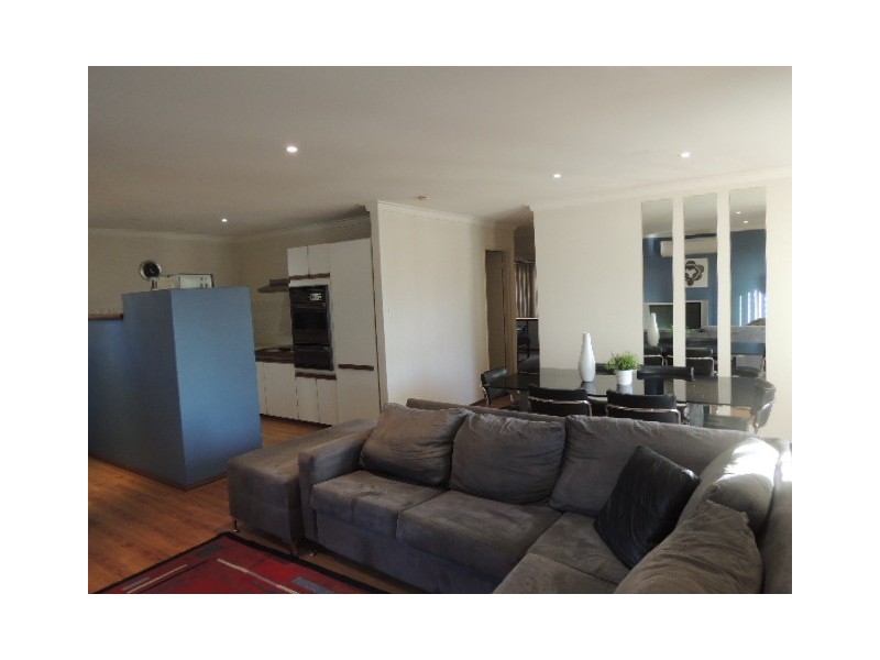 4/190 Bagot Road, Subiaco WA 6008