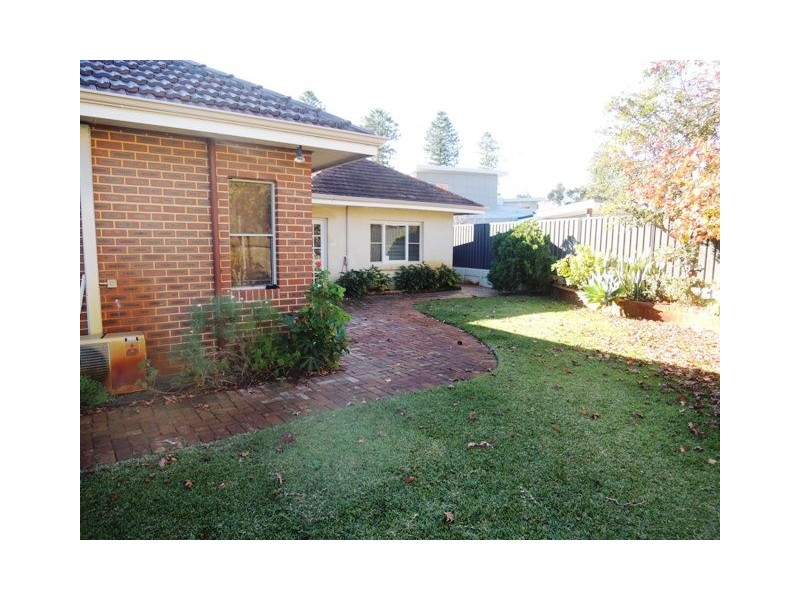 83 Lake Monger Drive, Wembley WA 6014