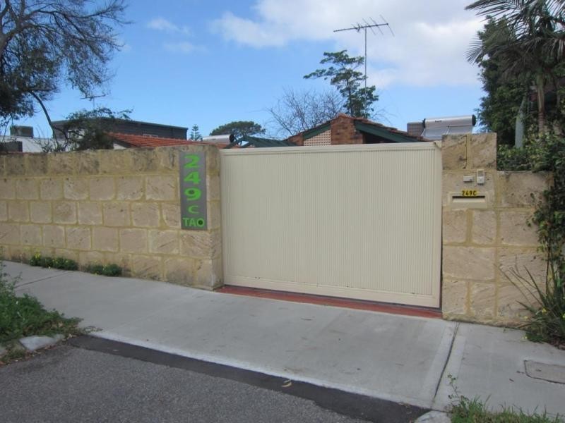 C/249 Nicholson Road, Shenton Park WA 6008