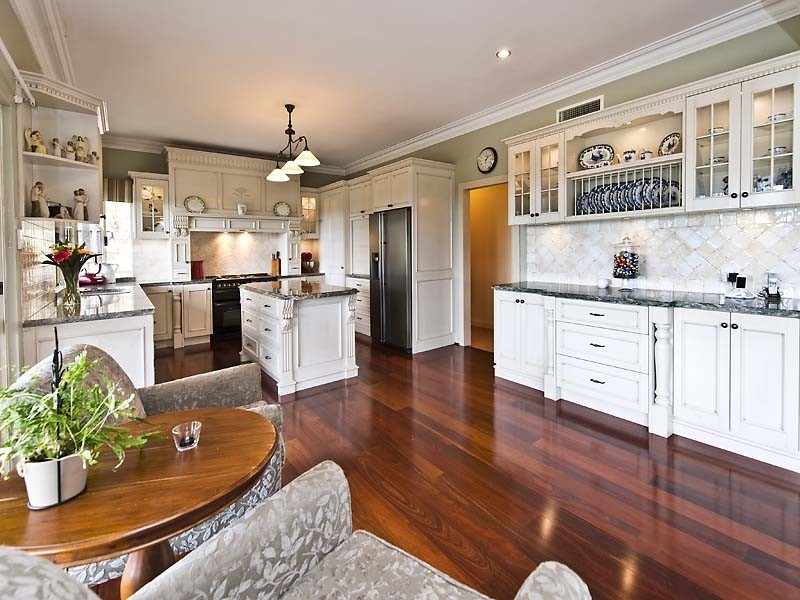 23 Lowannaa Road, Martin WA 6110