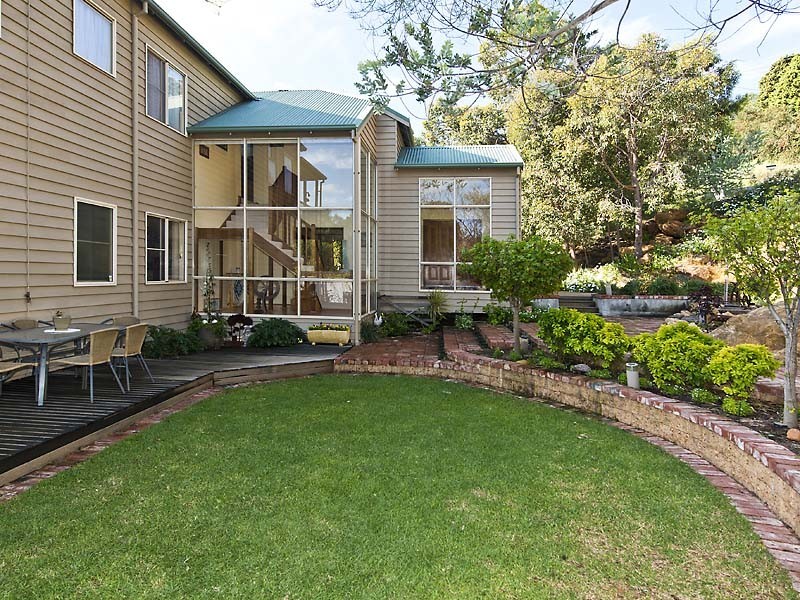 23 Lowannaa Road, Martin WA 6110