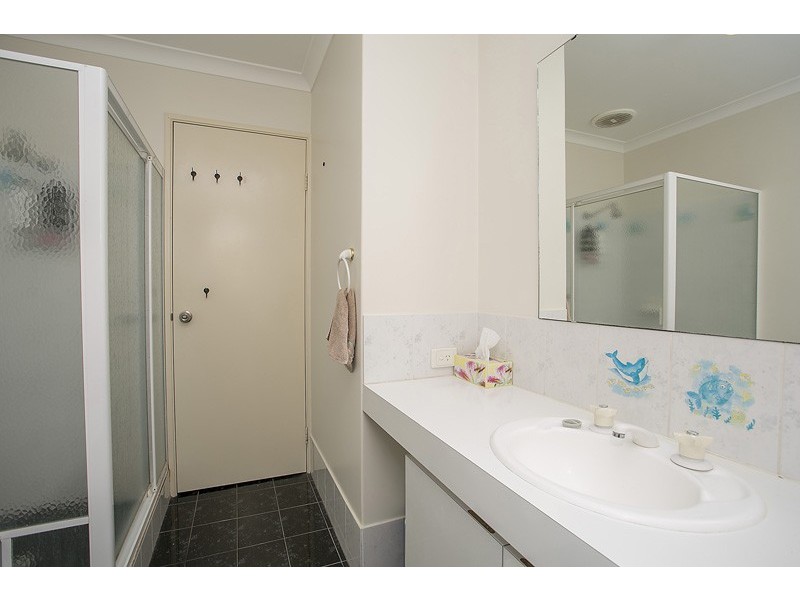 9 Hazlett Place, Waikiki WA 6169