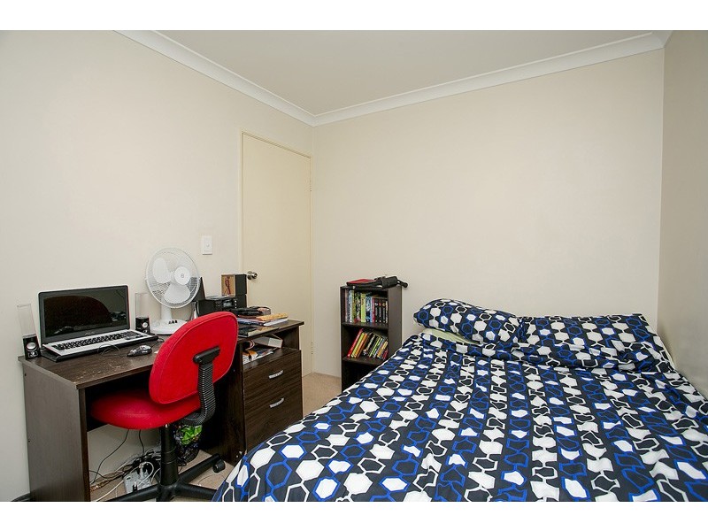 9 Hazlett Place, Waikiki WA 6169