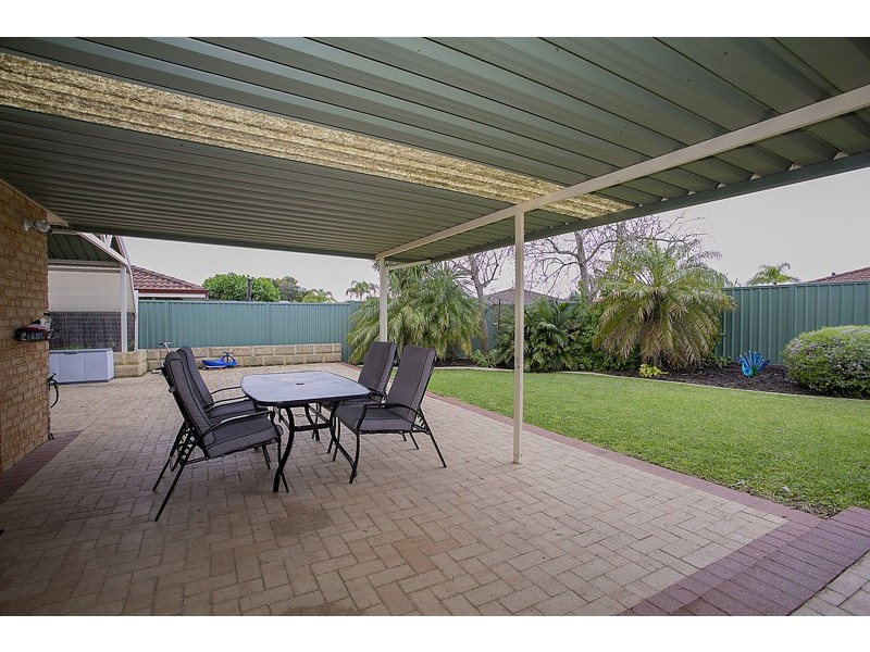 9 Hazlett Place, Waikiki WA 6169