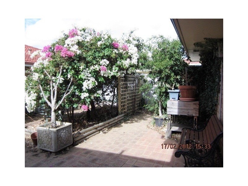 28 St Anthony Drive, Stirling WA 6021