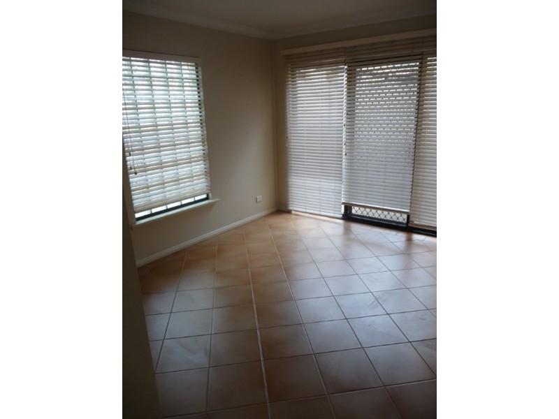 2/21 Moreau Mews, Applecross WA 6153