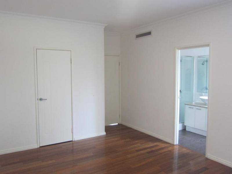 24 Kingston Avenue, West Perth WA 6005