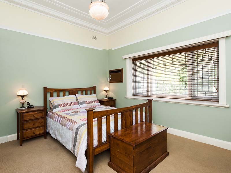 59 Simper Street, Wembley WA 6014