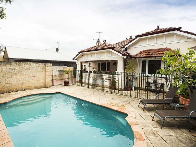 59 Simper Street, Wembley WA 6014