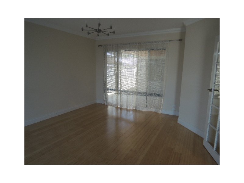 5 Talia Drive, Stirling WA 6021