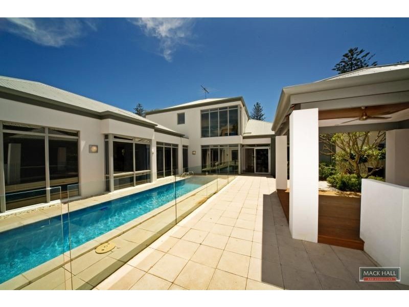 42 Broome Street, Cottesloe WA 6011