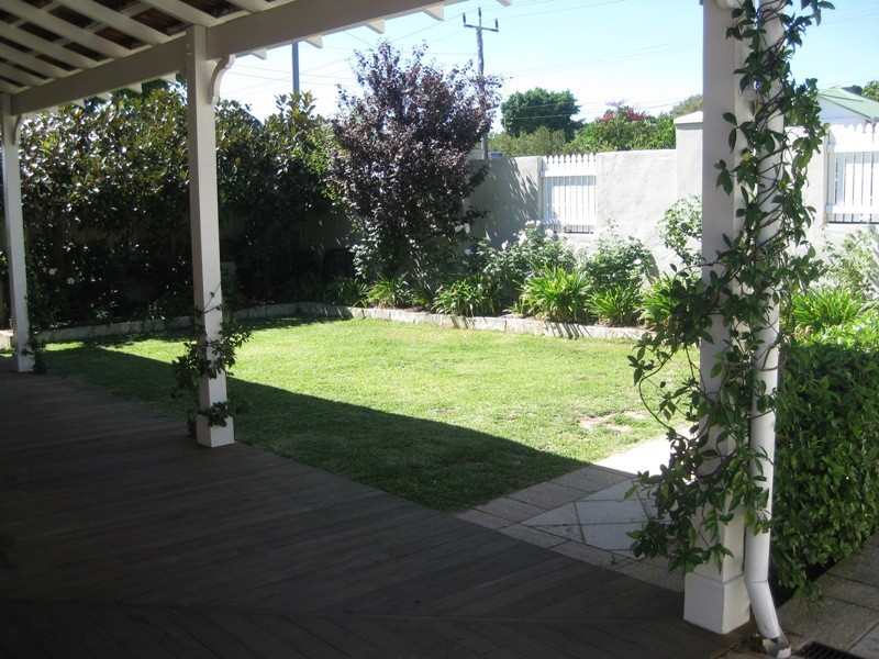 68 Monument Street, Mosman Park WA 6012