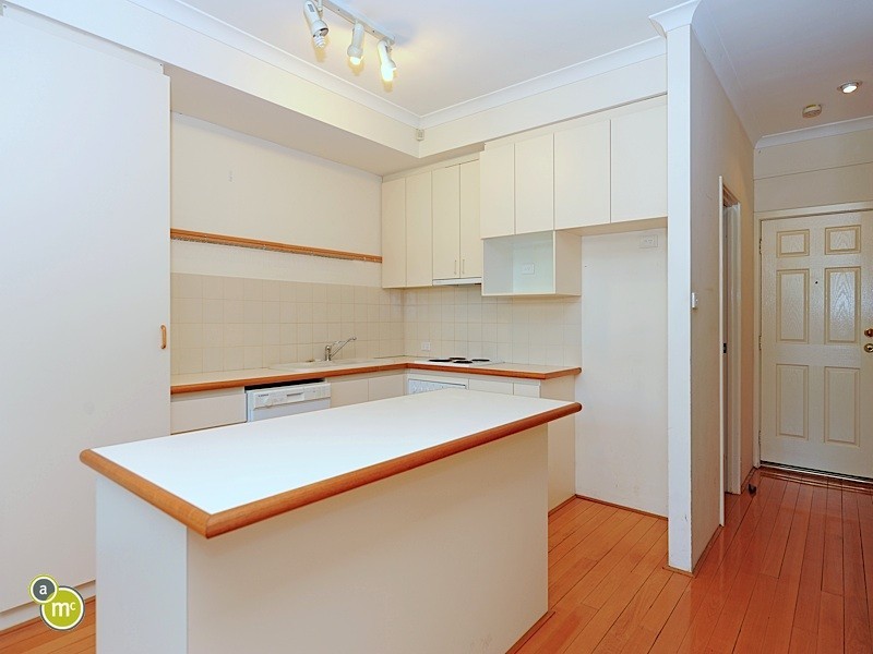 8/2 St Leonards Street, Mosman Park WA 6012