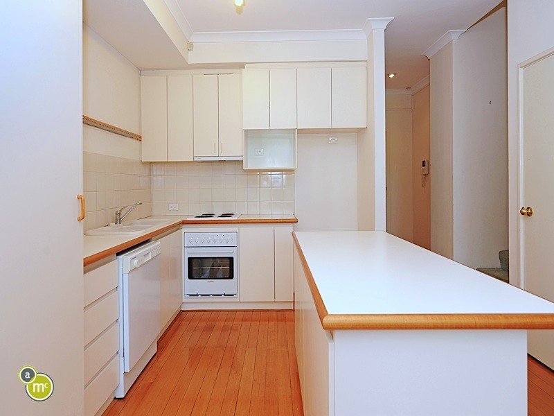 8/2 St Leonards Street, Mosman Park WA 6012