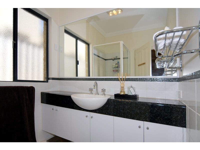 33 Napier Street, Nedlands WA 6009